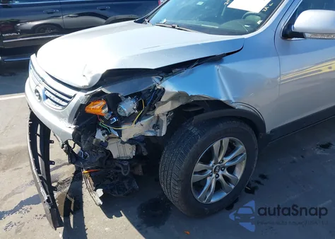 2012 Hyundai Veracruz Limited z USA, uszkodzony, nr VIN KM8NU4CC3CU195284